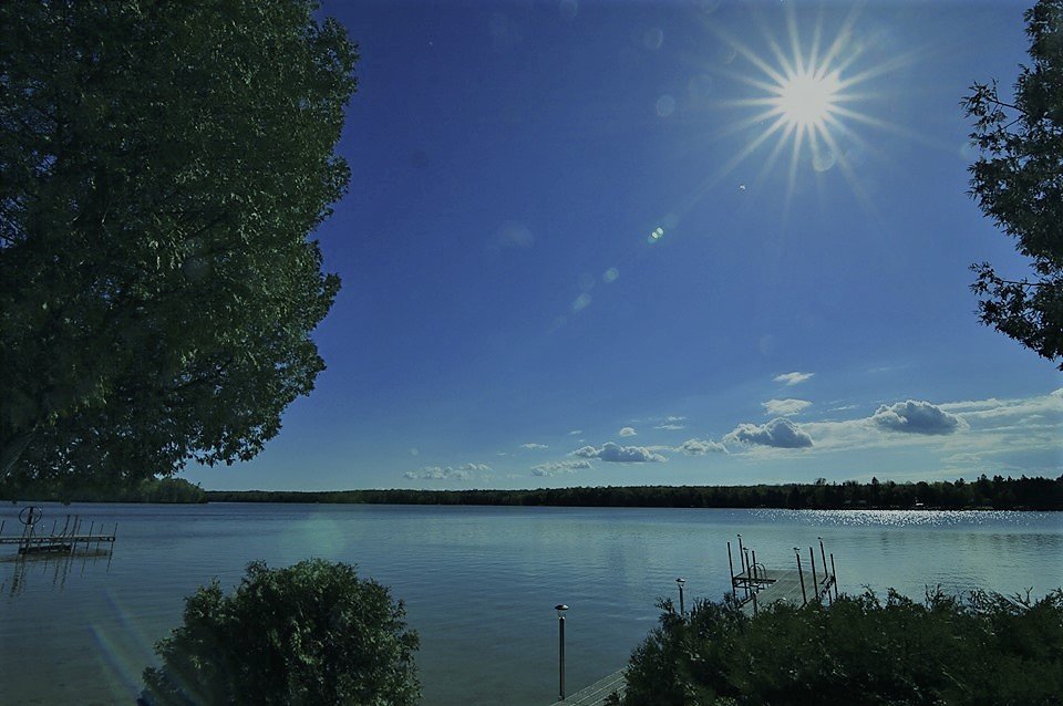 Kayaking off the Carraigeen dock on Kangaroo Lake