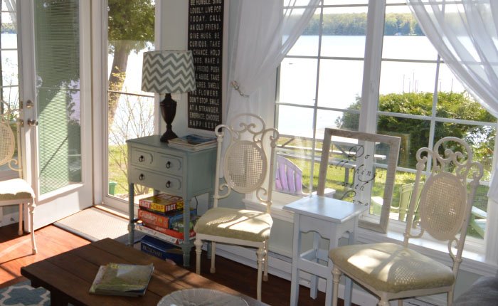 Carraigeen lakefront cottage on Kangaroo Lake